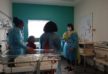 Formation sur le portage pour prendre soin des bébés en centre hospitalier pédiatrique